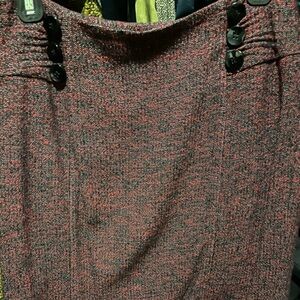 Classiques tweed Red and Black Women's Skirt with button detailing